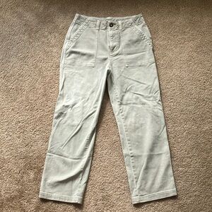 Faherty Women's Light Gray Cropped Pants